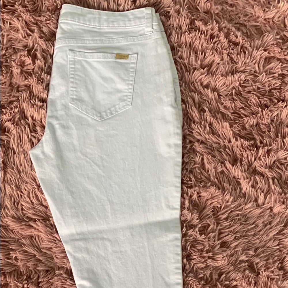 White Jennifer Lopez Jean Capri
